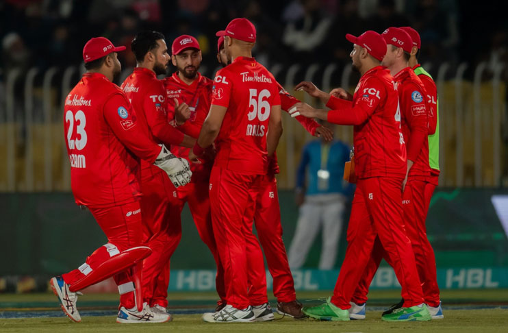 Islamabad United edge Karachi Kings by five wickets in HBL PSL 9